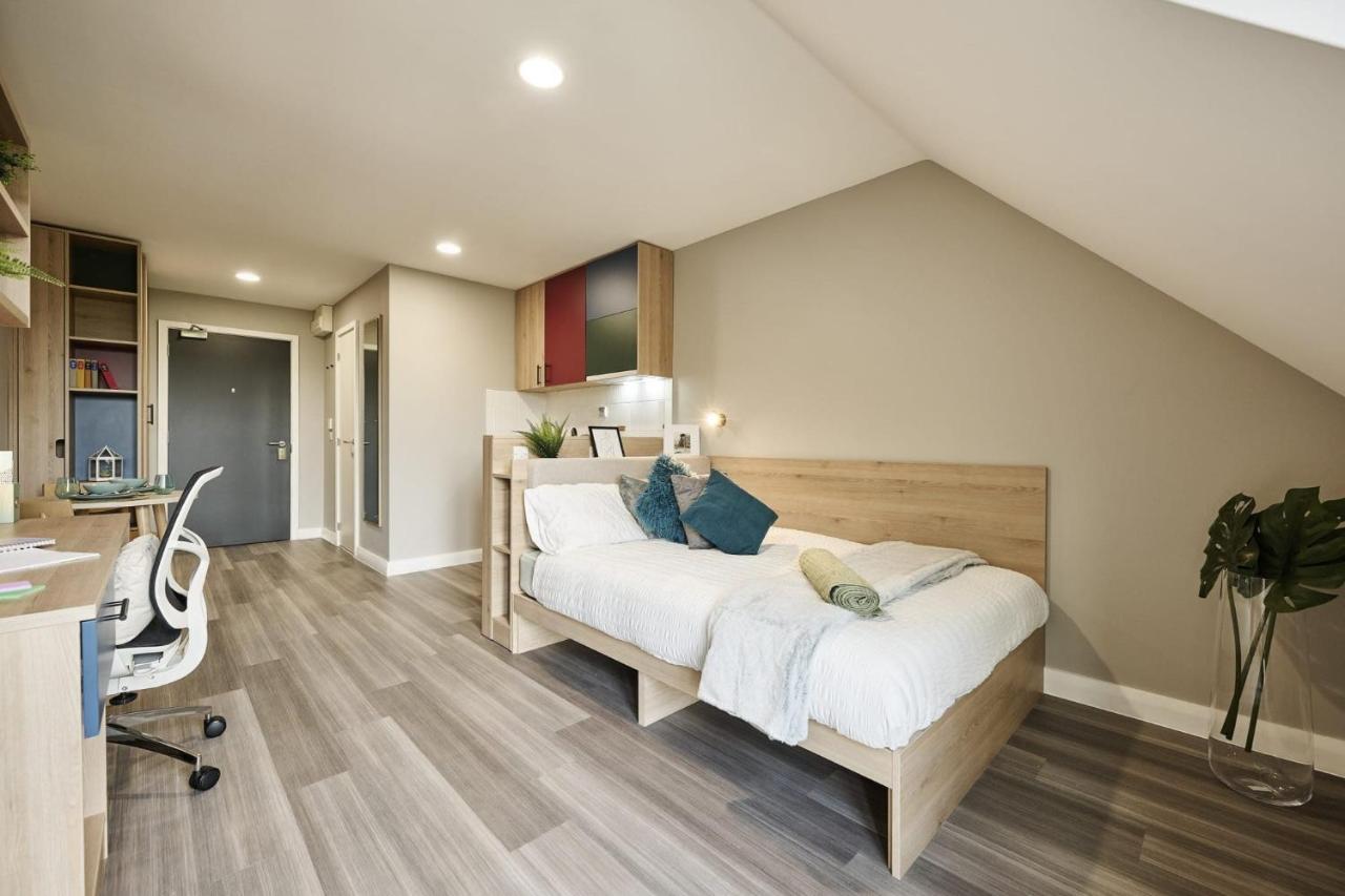 Studio Apartments At Spireworks Minutes Away From Oxford City Centre Exterior photo